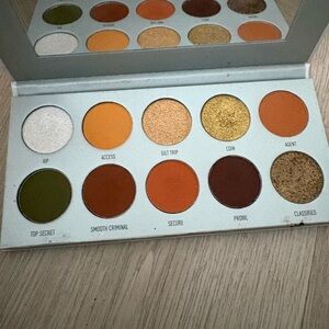 Morphe Warm & Metallic Eyeshadow Palette — Gold, Orange, Brown, Olive, Cream